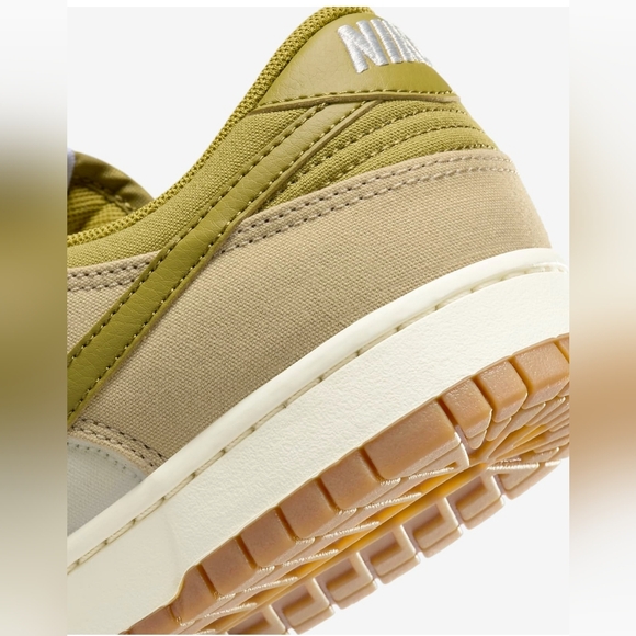 Nike Dunk Low Men's Shoes Authentic Shoes. Size 12 - Picture 2 of 8